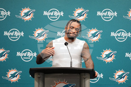 Ravens Dolphins Football