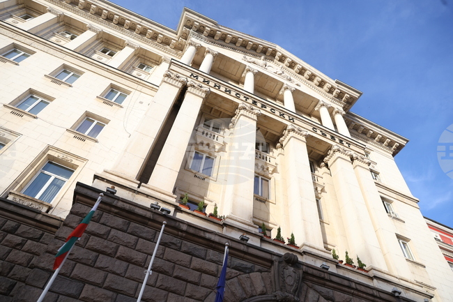 България отпуска над 2,3 млн. лева за хуманитарна помощ към международни организации