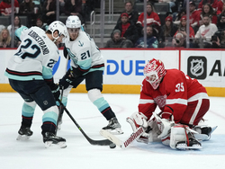 Kraken Red Wings Hockey