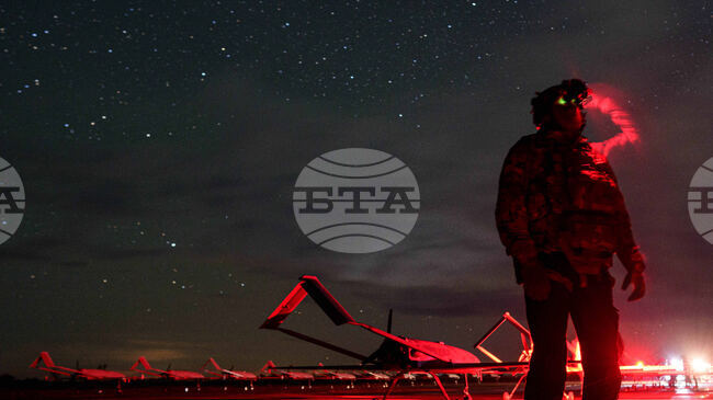 Изработвани тайно и изстрелвани нощем, украинските дронове с голям обсег разтърсват Русия