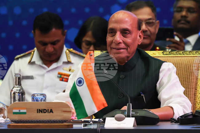 ПТИ: Индия и САЩ поставиха началото на нова ера в двустранните връзки в областта на отбраната