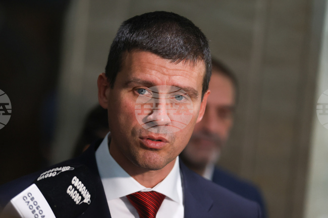 Velichie MPs to Follow New Strategy in Parliament