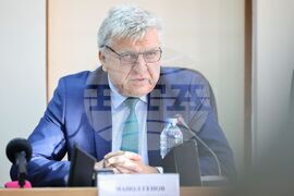 Созопол - „Синьо бъдеще за Черно море“ - форум - Манол Генов