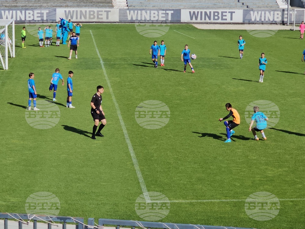 Млади футболисти на Дунав ще премерят сили със свои връстници от Фенербахче и Истанбул Башакшехир