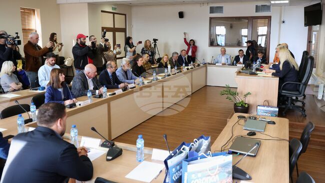 Устойчивото развитие на крайбрежните зони и опазването на морето са основен приоритет за местните власти, отчетоха кметове на форум в Созопол 