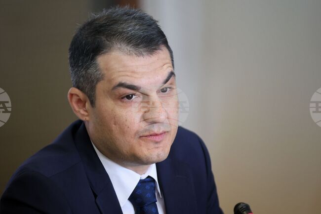 Българското Черноморие се утвърждава като сигурна и модерна туристическа дестинации, каза зам.-министърът на туризма Павлин Петров