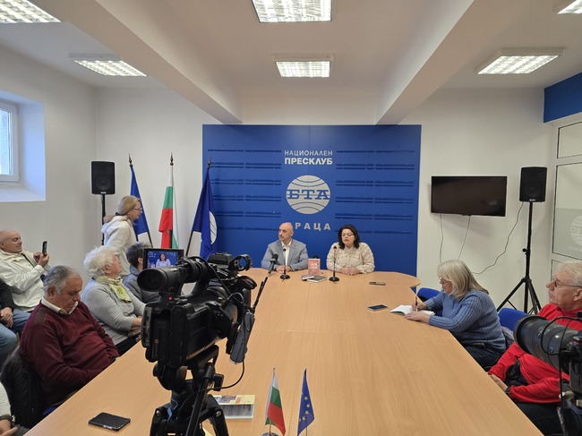 Модерни болнични библиотеки ще се направят в лечебните заведения във Враца и Мездра