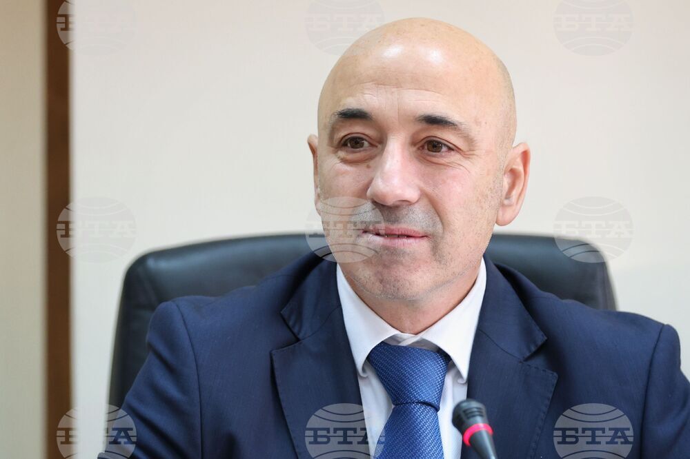 Работим по проект за лаборатория в Черноморец, която ще изследва морската вода, съобщи кметът на Созопол