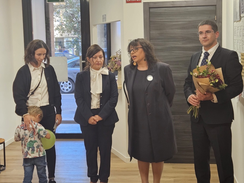 Илиян Вълков от Генералното консулство на България в Барселона беше гост на откриването на ново българско училище в град Фрага