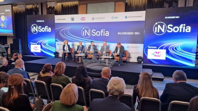 Разполагането на центрове за данни у нас трябва да е съобразено с производството на електроенергия, заяви зам.-министър Красимир Ненов