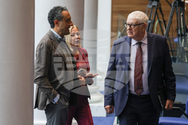 Парламент - заседание