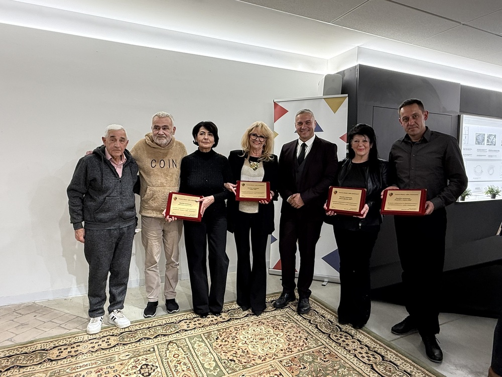 Кметът на район „Възраждане“ Станислав Илиев отличи „Съвременните будители сред нас“ с тържествена церемония