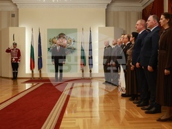 Румен Радев - изявени български културни дейци - награждаване