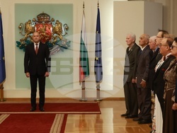 Румен Радев - изявени български културни дейци - награждаване