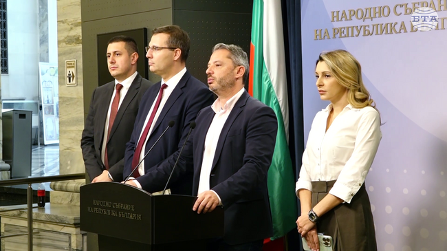 Временно ограничаване на износа на дизел и авиационно гориво предлагат от ГЕРБ, БСП, ИТН и „ДПС - Ново начало“