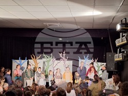 Снимка: Драматичен театър „Борис Луканов“ – Ловеч 