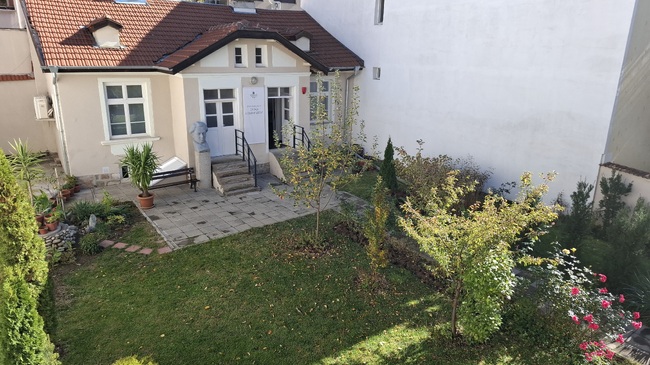 София се сдоби с ново арт пространство в двора на къща музей "Христо Смирненски"