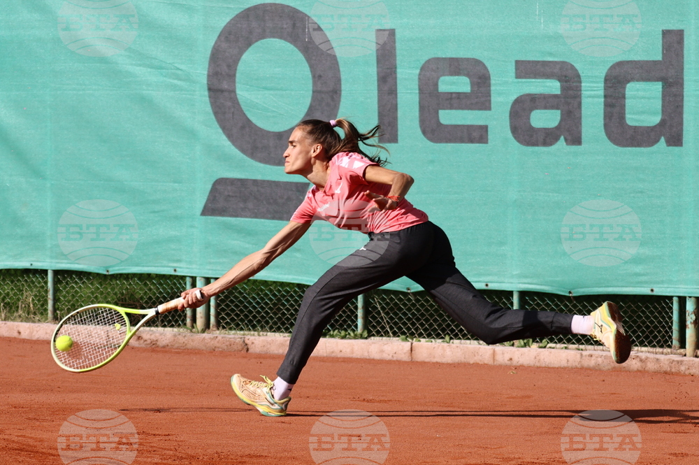 Глушкова отпадна в третия кръг на турнир по тенис в Гърция