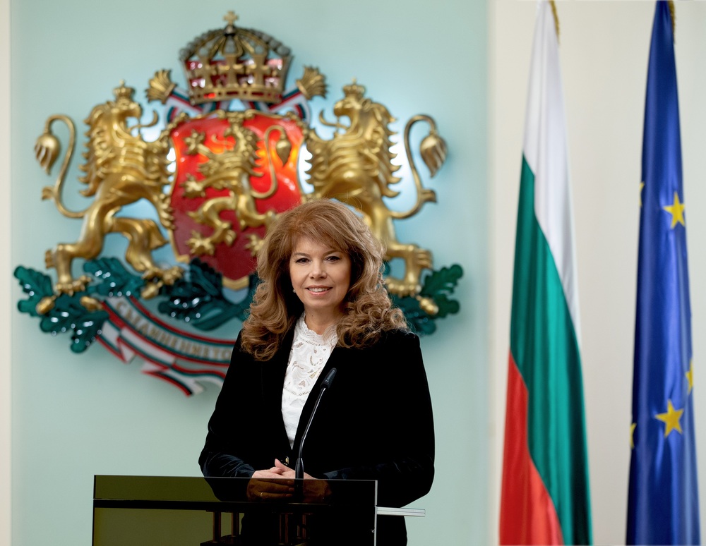 Вицепрезидентът: Проектът за бюджет показва, че президентът Радев беше прав да поиска референдум за готовността на България да приеме еврото