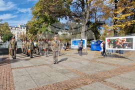 Фотоизложба - „В служба на народ и Родина”