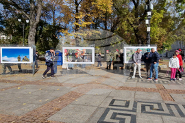 Фотоизложба - „В служба на народ и Родина”