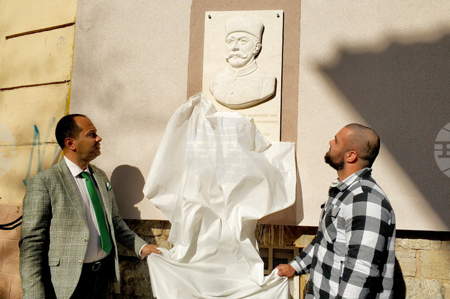 Враца - Димитраки Хаджитошин - барелеф - откриване