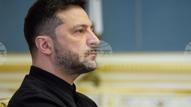 Зеленски подписа укази, с които налага санкции срещу хора, работещи за руската военна промишленост и пропаганда 