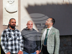 Враца - Димитраки Хаджитошин - барелеф - откриване