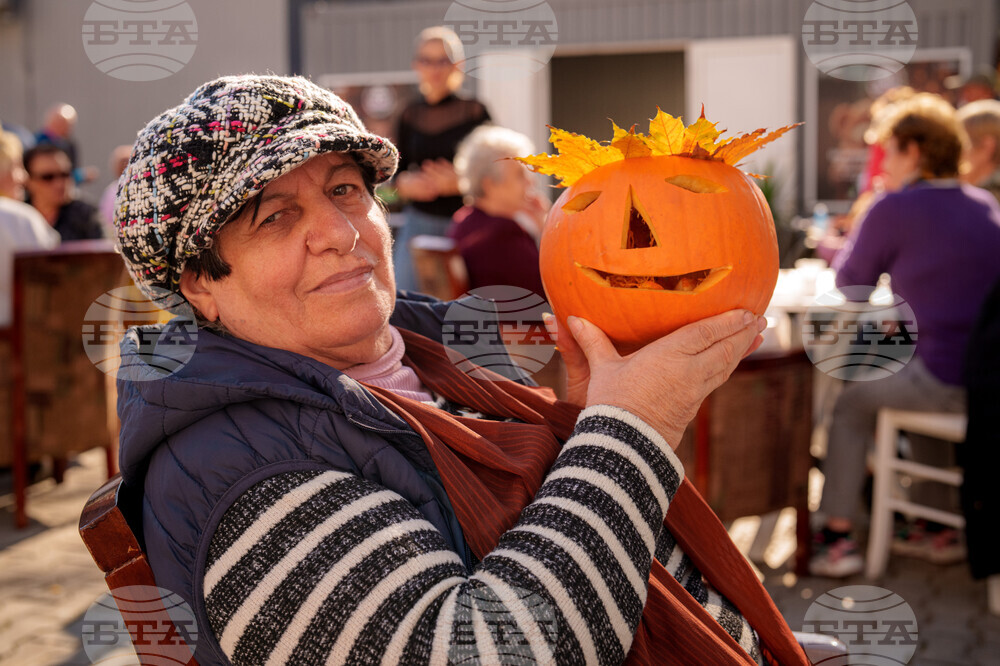 Romania Halloween Elderly