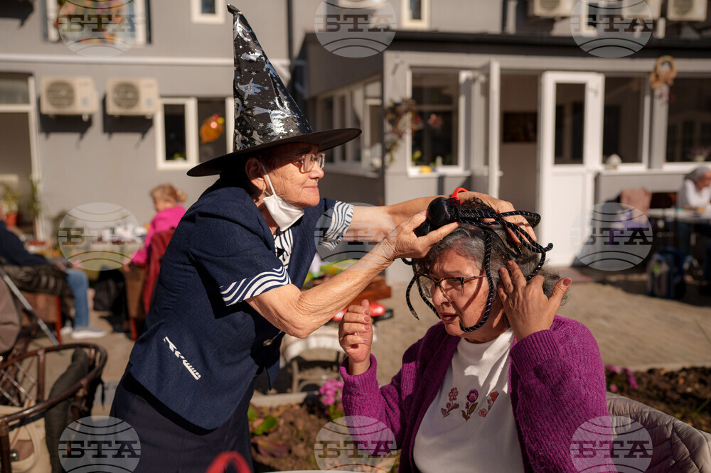 Romania Halloween Elderly