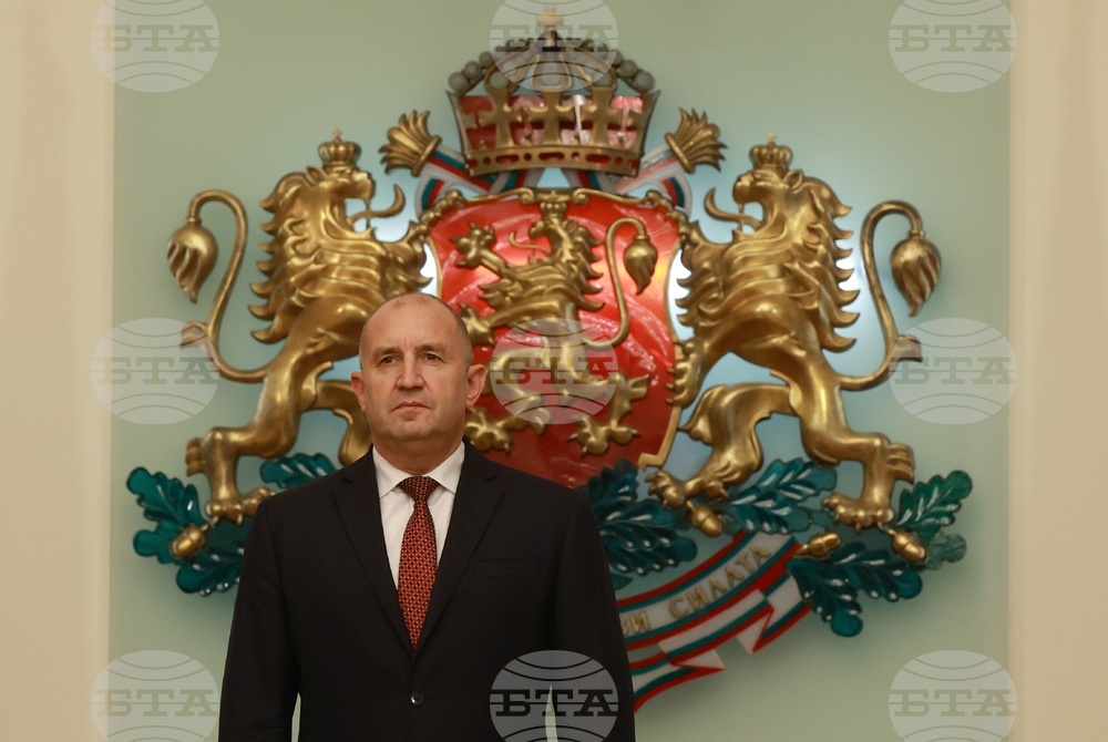 Румен Радев - Ден на народните будители - Почетен знак на президента - културни дейци - церемония