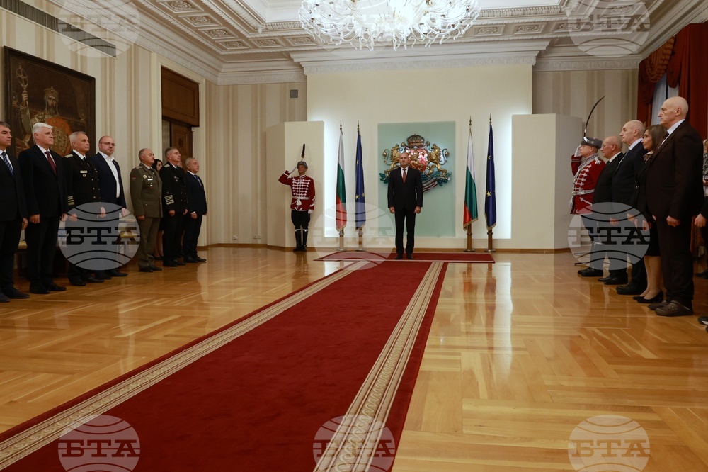 Румен Радев - Ден на народните будители - Почетен знак на президента - културни дейци - церемония
