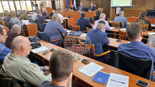 Отговорните институции отчетоха, че Русе и областта са готови за предстоящия зимен сезон