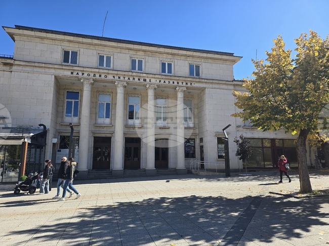 Работилница за комикси с участието на създателя на списание „Дъга“ Сотир Гелев организират във Враца 