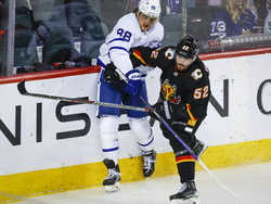 Maple Leafs Flames Hockey