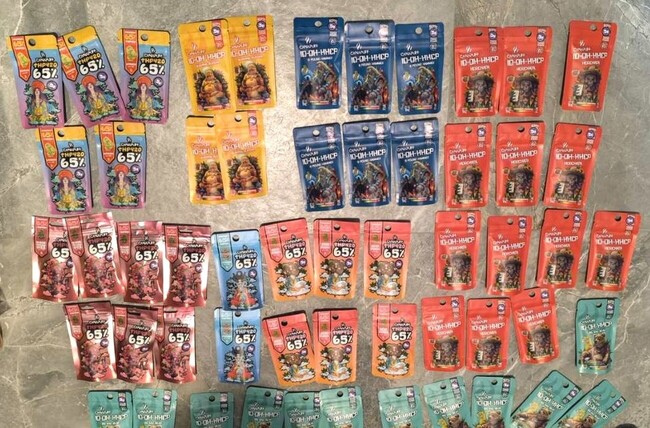 Вейпове и желирани бонбони със съдържание на психоактивно вещество са иззети при полицейска акция в Пловдив