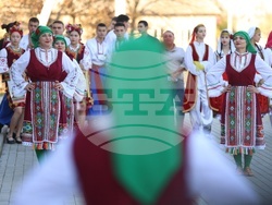 Украйна - Село Василевка - празник