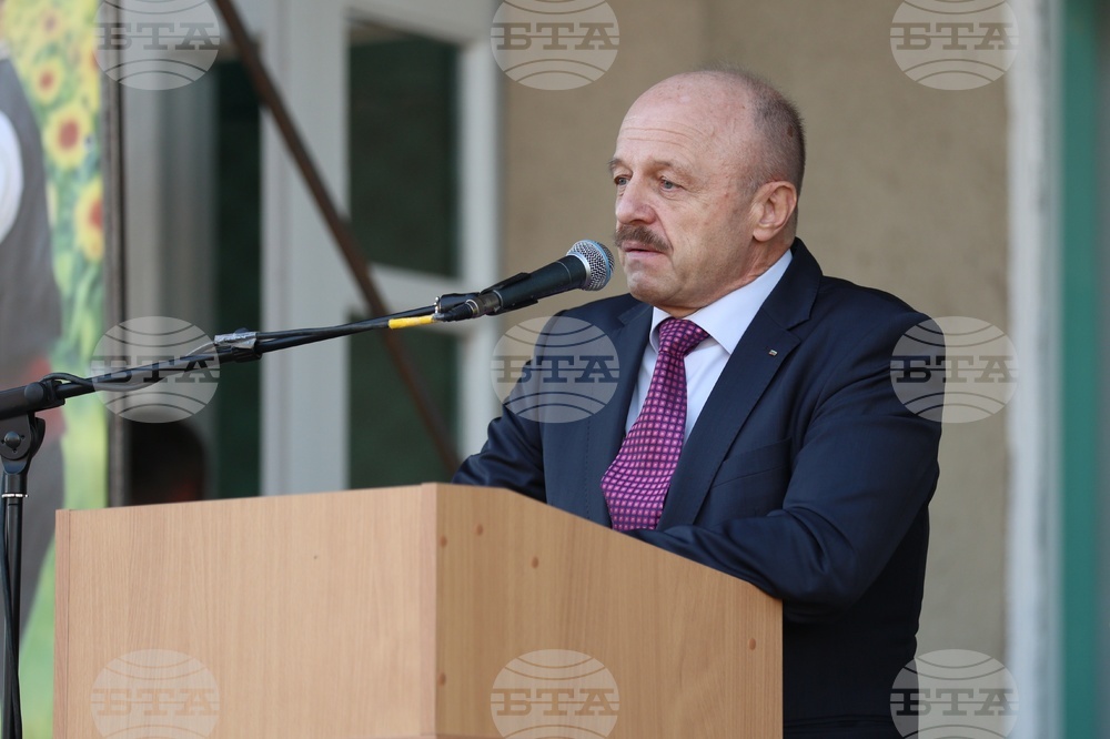 Украйна - Село Василевка - празник