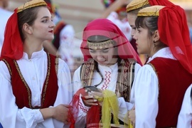 Украйна - Село Василевка - празник