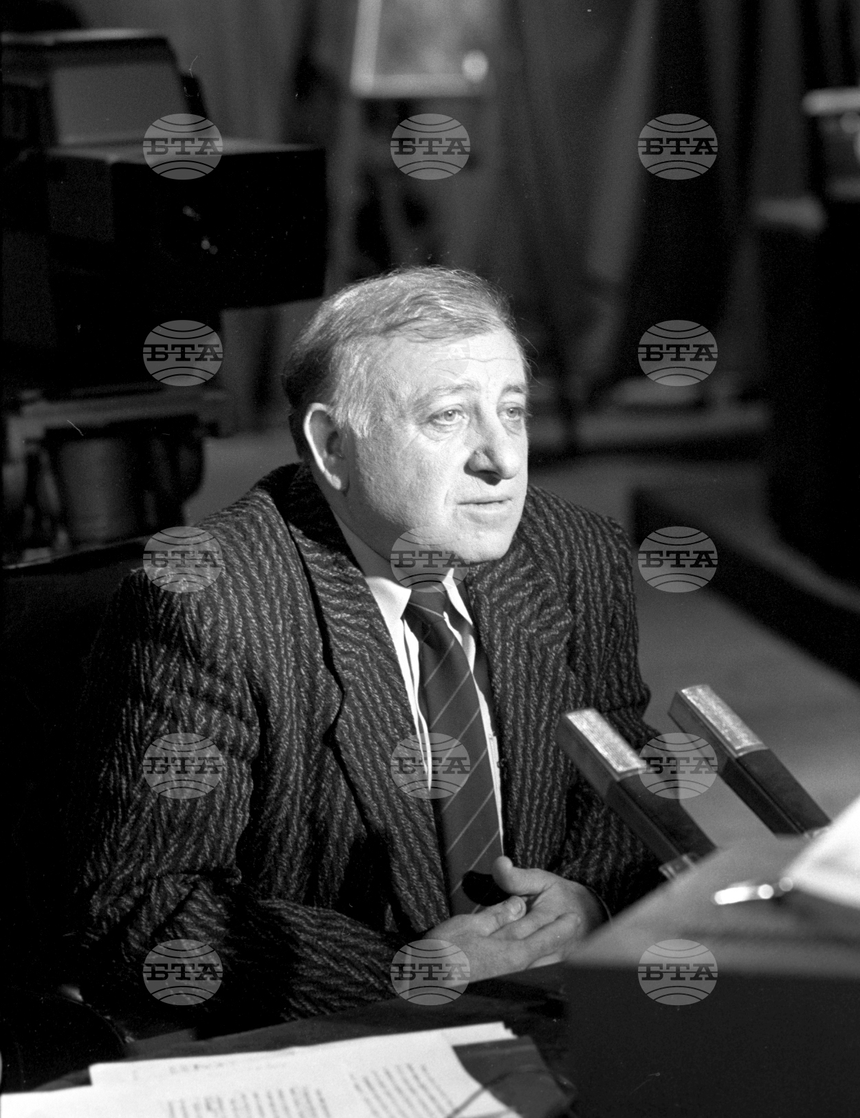 Георги Мишев - писател и сценарист