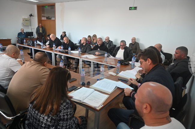 Да бъдат разкрити две нови работни места за поддръжка на съоръженията в Дунавския парк, реши Общинският съвет в Лом 