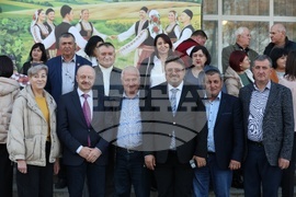 Украйна - Село Василевка - празник