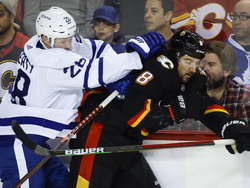 Maple Leafs Flames Hockey