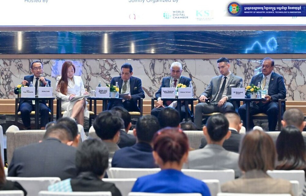 АКП: Кръговата и зелената икономика са ключ към растежа, заяви камбоджанският министър на промишлеността 