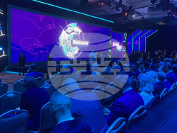 Турция - Истанбул - Световен  форум на Турската национална телевизия и радио