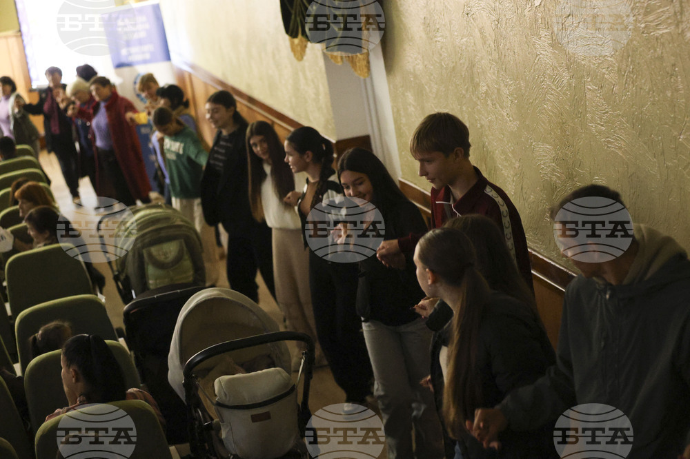 Украйна - Село Василевка - Илия Луков - концерт