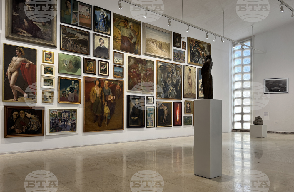 Казанлък - Художествена галерия - Централна сграда - експозиция "Избори"