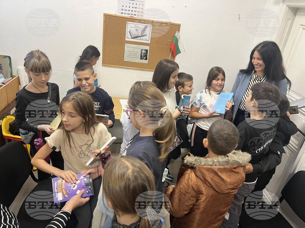 Образователен урок за родопските будители се проведе във филиал „Стар център“ на Регионална библиотека в Смолян