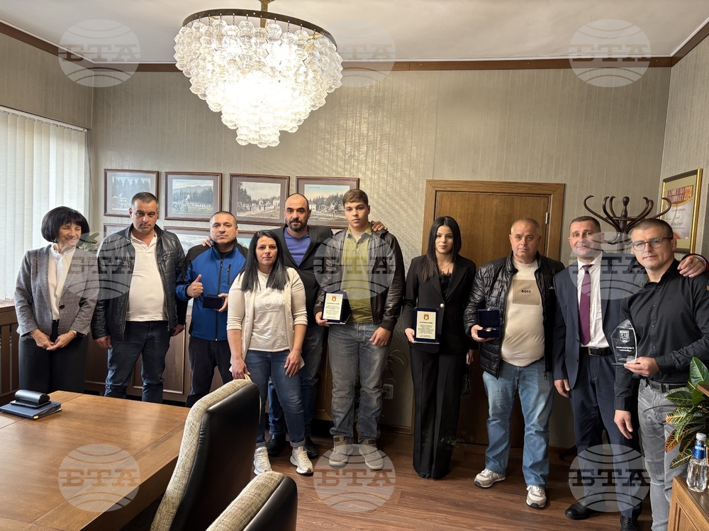 Самоков - Натали Тасева - Пресиян Генов - награждаване
