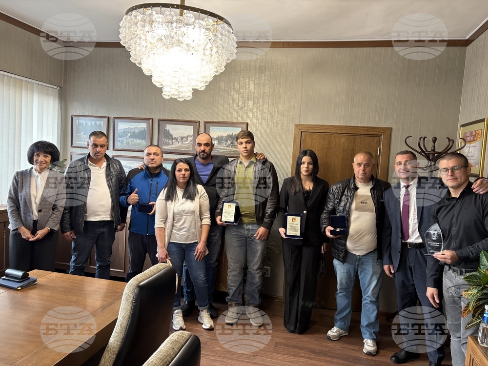 Самоков - Натали Тасева - Пресиян Генов - награждаване